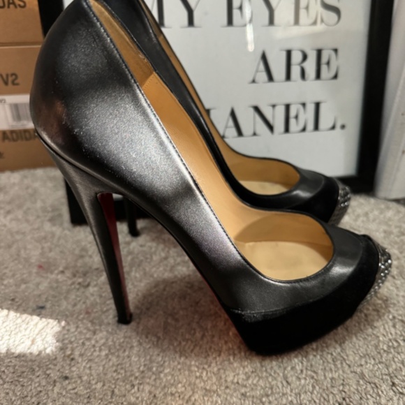 Authentic Christian Louboutin - Picture 3 of 4